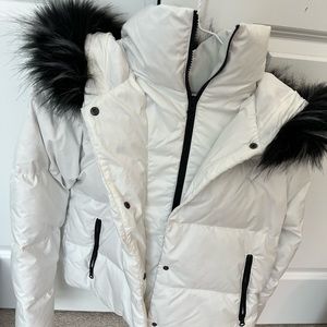 White northface jacket size S